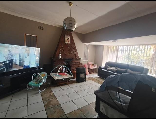 3 BEDROOM PROPERTY TO RENT IN CASSELDALE